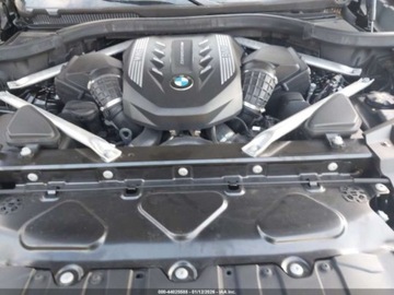 BMW X6 G06 2021 BMW X6 M50i 2021 4.4 Benzyna 523KM, zdjęcie 8