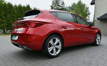Seat Leon IV Hatchback 1.5 eTSI (MHEV) 150KM 2021 Seat Leon 1,5 TSI 150 KM FR Full Led AMBIENTE Nawigacja Virtual tacho 1.5, zdjęcie 6