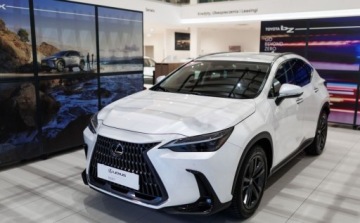Lexus NX II SUV Facelifting 2.5 350h 243KM 2024 Lexus NX 350h Prestige AWD Desing Tazuna 2.5 Benzyna 242KM, zdjęcie 2