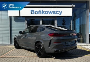 BMW X6 G06 M SUV Facelifting 4.4 M60i 530KM 2025 BMW X6 4.4 Benzyna 530KM, zdjęcie 3