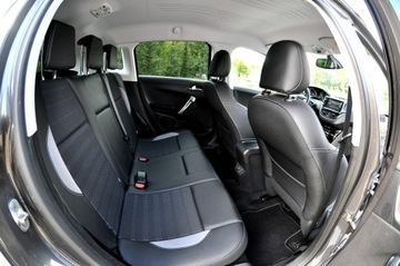 Peugeot 2008 I SUV Facelifting 1.2 PureTech 110KM 2016 Peugeot 2008 1,2 Benzyna 110Km Ledy Skóra Navi, zdjęcie 16