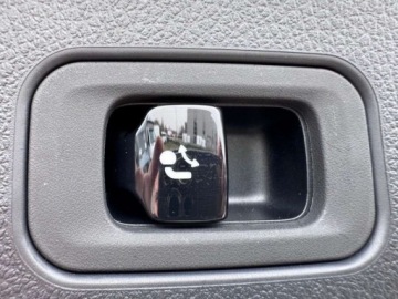 Mercedes GLC C254/X254 Coupe 2.0 200 204KM 2025 Mercedes-Benz GLC GLC 200 4MATIC AMG Premium Panorama DIGITAL LIGHT Bu, zdjęcie 17