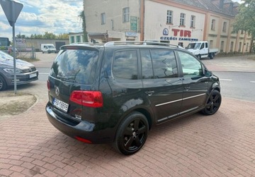 Volkswagen Touran II 2.0 TDI 140KM 2015 Volkswagen Touran 2.0Tdi DSG 7-mio osobowy MAX Opcja 2.0 Diesel 140KM, zdjęcie 5