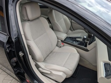 Peugeot 508 I Sedan Facelifting 2.0 HDi 163KM 2014 Peugeot 508 Automat Alu Klima Tempomat Serwis Gwarancja 2.0 Diesel 163KM, zdjęcie 33