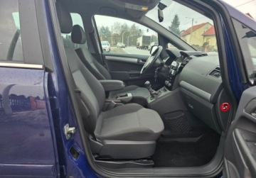 Opel Zafira C 2011 Opel Zafira 1.6Benzynasuper stan 1.6 Benzyna 105KM, zdjęcie 12