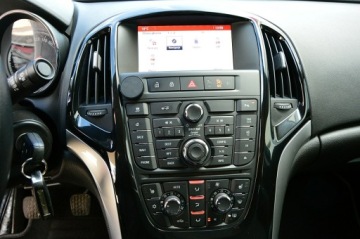 Opel Astra J Sedan 1.4 Turbo ECOTEC 140KM 2014 Opel Astra Sedan 1,4 Turbo 140Km Xenon Ledy Navi, zdjęcie 24