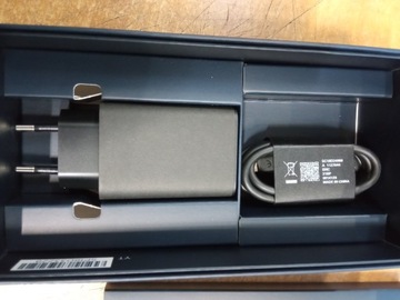 MOTOROLA EDGE 30 Pro 12/256GB Granatowy