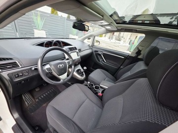 Toyota Verso Minivan Facelifting 1.6 D-4D 112KM 2014 Toyota Verso ___Premium___1.6 D-4D 112KM___LED Navi Kamera Panorama___ 1.6, zdjęcie 3