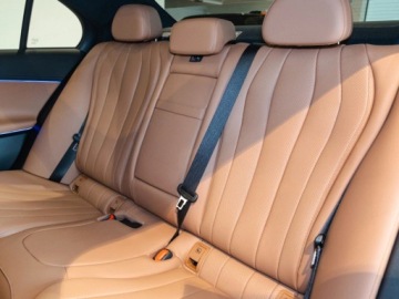 Mercedes Klasa E W214 Sedan 2.0 220d 197KM 2025 E Klasa 220 d 4-Matic AMG 2.0 (197KM) 2025, zdjęcie 14