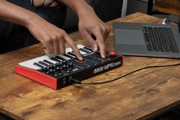 Klawiatura sterująca AKAI MPK Mini MK3
