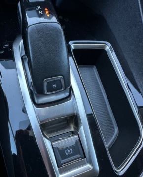 Peugeot 5008 II Crossover 1.6 BlueHDI 120KM 2018 Peugeot 5008 Niemcy,Automat,7 osob,Navi 1.6 Diesel 120KM, zdjęcie 13