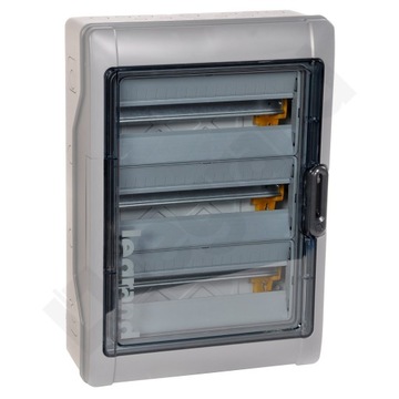 LEGRAND RN65 ROZDZIELNICA NATYNKOWA 3x18 601947