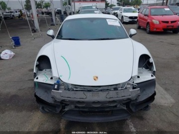 Porsche Cayman 981c Coupe 3.4 325KM 2016 Porsche Cayman GtsS 3.4 Benzyna 325KM, zdjęcie 5