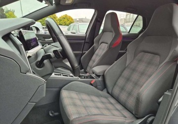Volkswagen Golf VIII GTI 2.0 TSI 245KM 2022 Volkswagen Golf GTI 2.0TSI 245KM DSG ASO Led Ambiente Czuj.Park CarPlay 18, zdjęcie 10