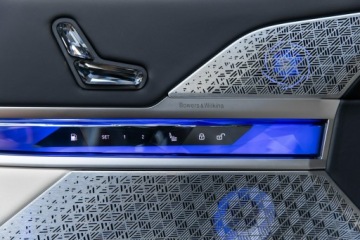BMW Seria 7 G70 Sedan Plug-In 3.0 M60e 571KM 2023 BMW M760 Gwarancja 01.29. FV 23%. Pełne wyposaż., zdjęcie 27
