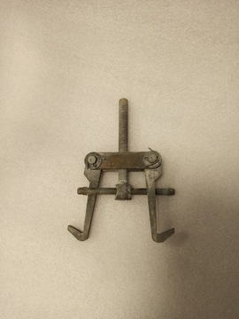 Ściągacz łożysk wojskowy solidny 16,5 x 9 cm