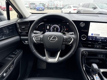 Lexus NX II SUV 350h 242KM 2022 Lexus NX 350h Prestige AWD II (2021-) 350h Prestig, zdjęcie 9