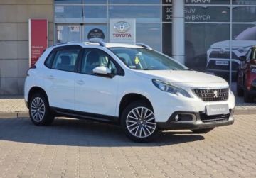 Peugeot 2008 I SUV Facelifting 1.2 PureTech 82KM 2017 Peugeot 2008 Peugeot 2008 1.2 Access Pierwszy Wlasciciel 1.2 82KM