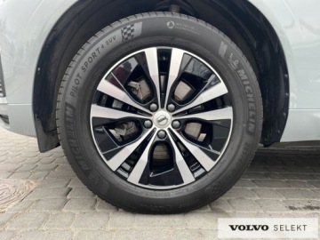 Volvo XC60 II 2024 Volvo XC 60 FV23% SalonPL B5B AWD Core LED Tempoma, zdjęcie 9