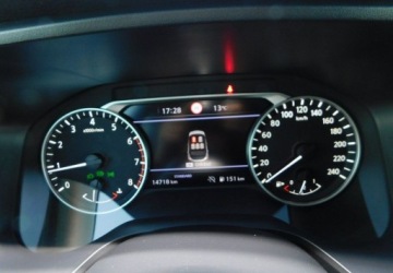 Nissan Qashqai III Crossover 1.3 DIG-T MHEV 140KM 2023 Nissan Qashqai z Gwarancja Bezwypadkowy 100 1.3 Benzyna 140KM, zdjęcie 10