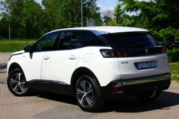 Peugeot 3008 II Plug-In Hybrid Facelifting 1.6 HYBRID 225KM 2023 Peugeot 3008 1.6 Hybrid 225KM EAT8 Allure Bezwypadkowy Serwisowany Ladne A, zdjęcie 35