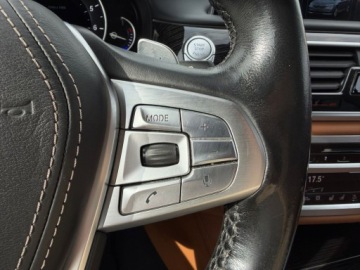 BMW Seria 7 G11-G12 Sedan 750i 450KM 2017 BMW 750 750i,Dociągi,KeyLess,skrętna oś,panorama S, zdjęcie 22