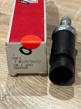 SENZOR TLAKU OLEJE GRAND AM CAMARO 1988-1994 22578692