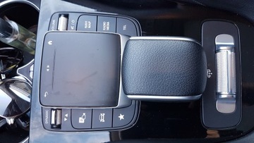 Mercedes GLE V167 2022 Mercedes GLE 300 d mhev Premium Plus 4matic auto Sequential Hybrid, zdjęcie 19