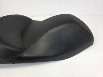 Kymco downtown 300 сиденье скамейка