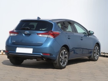 Toyota Auris II Hatchback 5d Facelifting 1.2 D-4T 116KM 2015 Toyota Auris 1.2 Ti, Salon Polska, Serwis ASO, zdjęcie 4