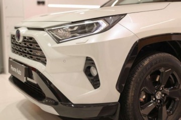 Toyota RAV4 V SUV 2.5 Hybrid Dynamic Force 222KM 2021 Toyota RAV4 2.5 Hybrid Selection 4x4 2.5 Hybryda 222KM, zdjęcie 23