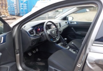 Volkswagen Polo VI Hatchback 5d 1.0 TSI 95KM 2021 Volkswagen Polo Okazja Benzyna 95KM, zdjęcie 24