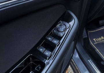 Ford S-Max II Van 2.0 EcoBoost 240KM 2018 Ford S-Max II 2.0 240KM navi GWARANCJA bezwypadkowy 126 000km 2.0, zdjęcie 32