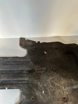 Нижняя крышка двигателя Jaguar XE R-Sport