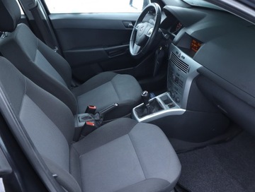 Opel Astra H Hatchback 5d 1.4 TWINPORT ecoFLEX 90KM 2010 Opel Astra 1.4 16V, Salon Polska, Klima, zdjęcie 8