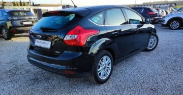 Ford Focus III Kombi 1.0 EcoBoost 100KM 2012 Ford Focus 1.0 B 101kM Klima Temp. Navi Czujniki Grzana Przednia Szyba GWA, zdjęcie 3