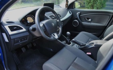 Renault Megane III Grandtour 1.4 16v TCe 130KM 2010 Renault Megane GWARANCJA, 2010r, 1.4 Benzyna 130KM, Bogate wyposazenie, No, zdjęcie 4