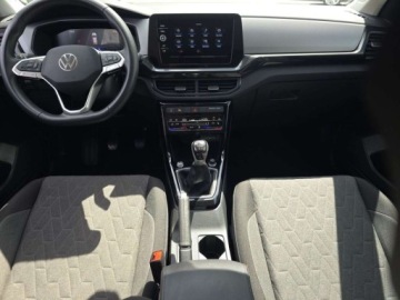 Volkswagen T-Cross SUV Facelifting 1.0 TSI 115KM 2024 Volkswagen T-Cross Volkswagen T-Cross, podgrzewane fotele, kamera cofania,, zdjęcie 9