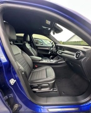 Alfa Romeo Stelvio SUV Facelifting 2.2 Turbo 190KM 2022 Alfa Romeo Stelvio DieselNiski przebiegperfekcyjny stanZarejestrowana w PL, zdjęcie 9