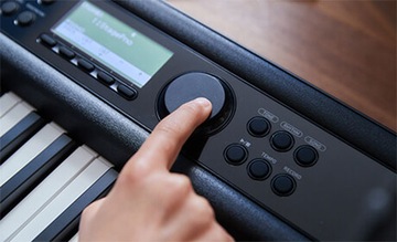 CASIO LK-S450 Подсветка + педаль + штатив + скамейка