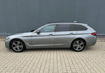 BMW Seria 5 G30-G31 Touring Facelifting 2.0 520d 190KM 2023 BMW Seria 5 BMW Seria 5 520d MHEV Sport Line sport 2.0 Diesel 190KM, zdjęcie 5