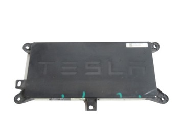 STEROWNIK DRZWI LEWE TYŁ TESLA X 1043900-10-D