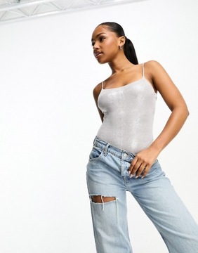 Pull&Bear Srebrne metaliczne body na ramiączkach S