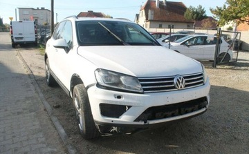 Volkswagen Touareg II SUV Facelifting 3.0 V6 TDI BlueMotion 262KM 2014 Volkswagen Touareg 3.0 Diesel 262KM, zdjęcie 2