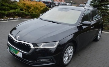 Skoda Octavia IV Kombi 2.0 TDI 150KM 2021 Skoda Octavia 2,0 TDI FULL LED Virtual Nawigacja Alkantara Sport line 2.0