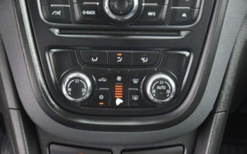 Opel Mokka I SUV 1.6 Ecotec 115KM 2016 Opel Mokka 1.6 MPI Navi Kamera 2016r Hak Sprowadzony 1.6 Benzyna 115KM, zdjęcie 19