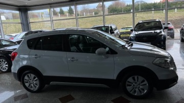 Suzuki SX4 II S-cross 1.6 DDiS 120KM 2014 Suzuki SX4 S-Cross Bardzo ladny stan Tylko 163 tys.przebiegu 1.6 Diesel, zdjęcie 13