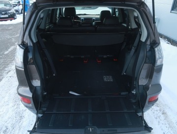Mitsubishi Outlander II 2.4 MIVEC 170KM 2010 Mitsubishi Outlander 2.4 MIVEC, 4X4, 7 miejsc, zdjęcie 15