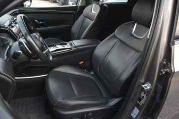 Hyundai Tucson IV SUV 1.6 CRDI 48V 136KM 2021 Hyundai Tucson 1.6 CRDI 48V Platinium automat, zdjęcie 14