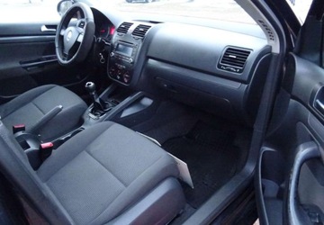 Volkswagen Jetta V 1.9 TDI 105KM 2006 Volkswagen Jetta 1.9tdi,klima,zarejestrowany 1.9 Diesel 105KM, zdjęcie 10